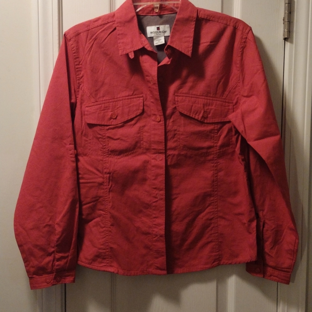 Woolrich Wmns SZ XS -3X dry hiking shirt.